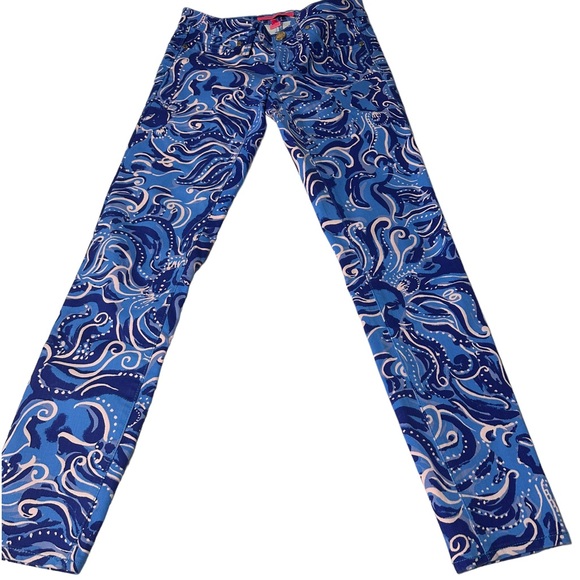 Lilly Pulitzer skinny jeans in size 00. Blue and white with gold hardware - Picture 7 of 16